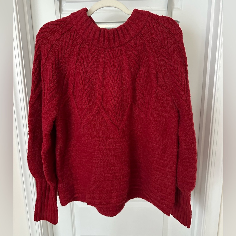 Universal Thread Women’s Sweater